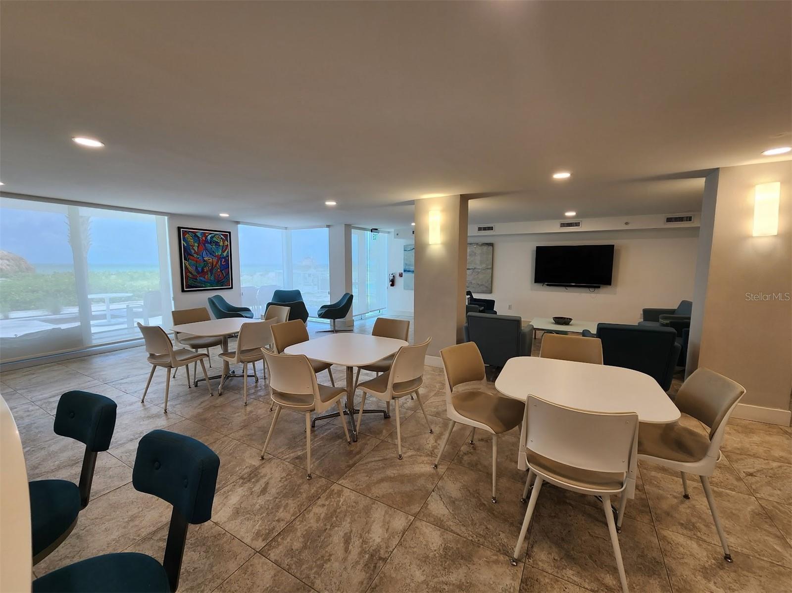 2425 GULF OF MEXICO DR #7C, LONGBOAT KEY, FL, 34228