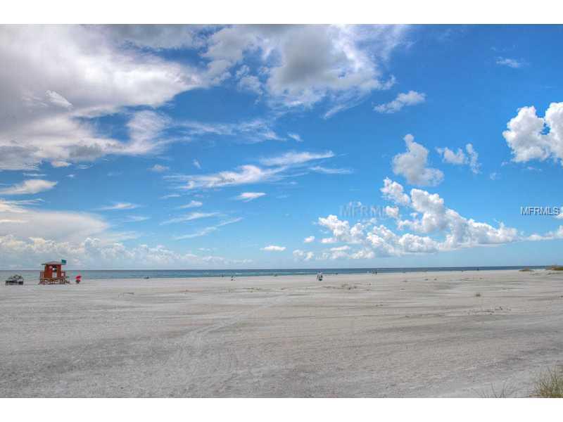 131  GARFIELD DR  #4C, SARASOTA, FL, 34236
