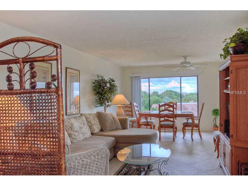 131  GARFIELD DR  #4C, SARASOTA, FL, 34236