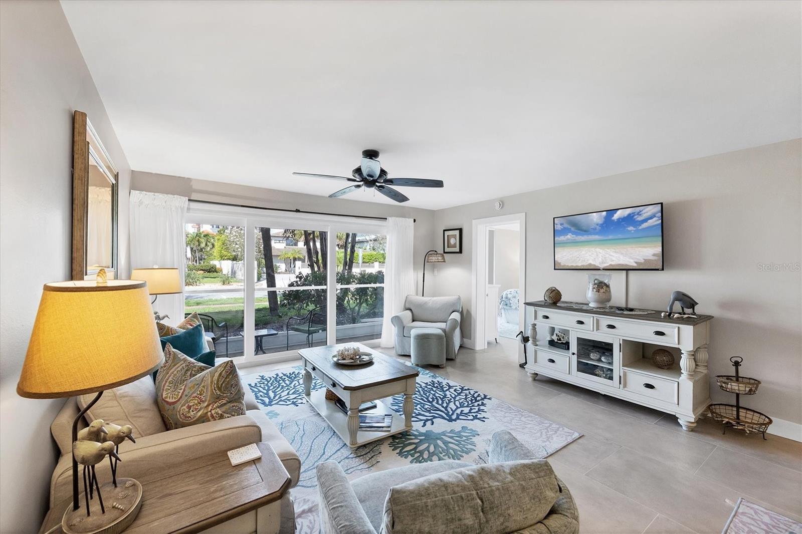 500 S WASHINGTON DR  #14A, SARASOTA, FL, 34236
