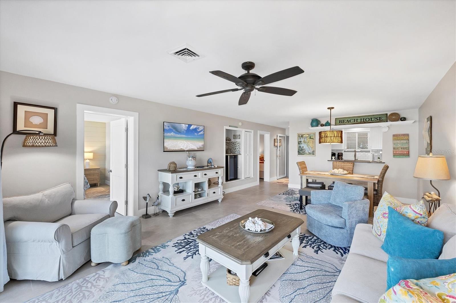 500 S WASHINGTON DR  #14A, SARASOTA, FL, 34236