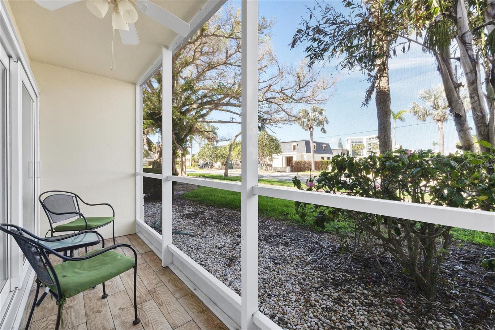 500 S WASHINGTON DR  #14A, SARASOTA, FL, 34236