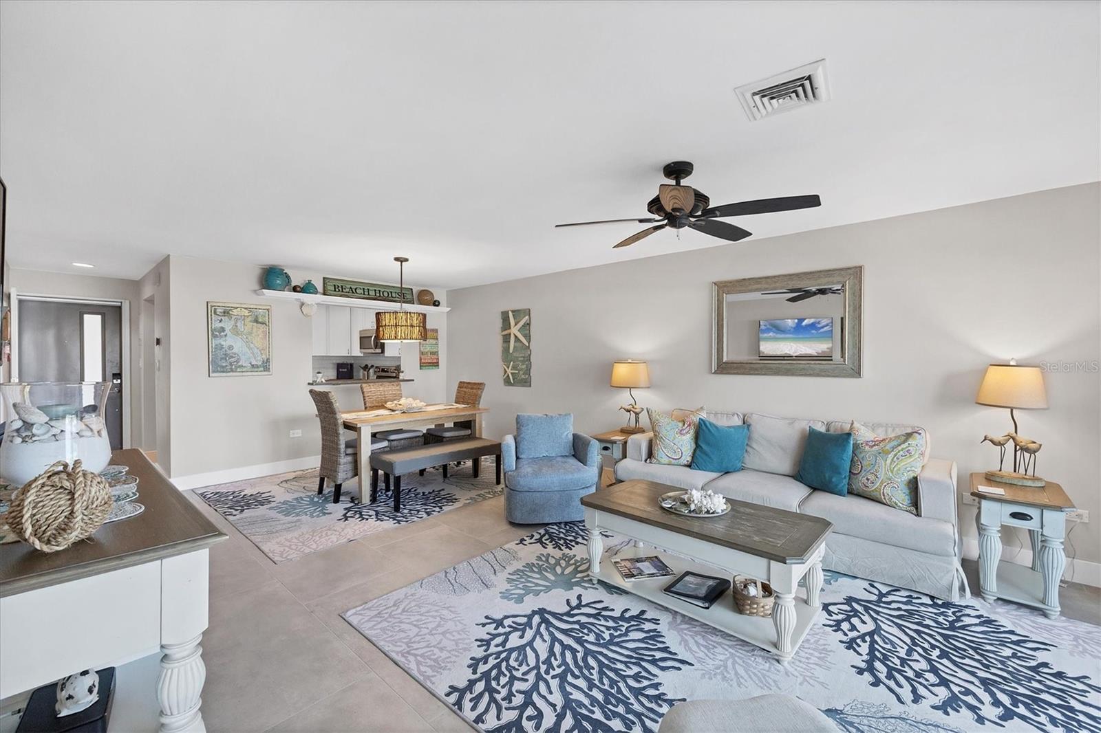 500 S WASHINGTON DR  #14A, SARASOTA, FL, 34236