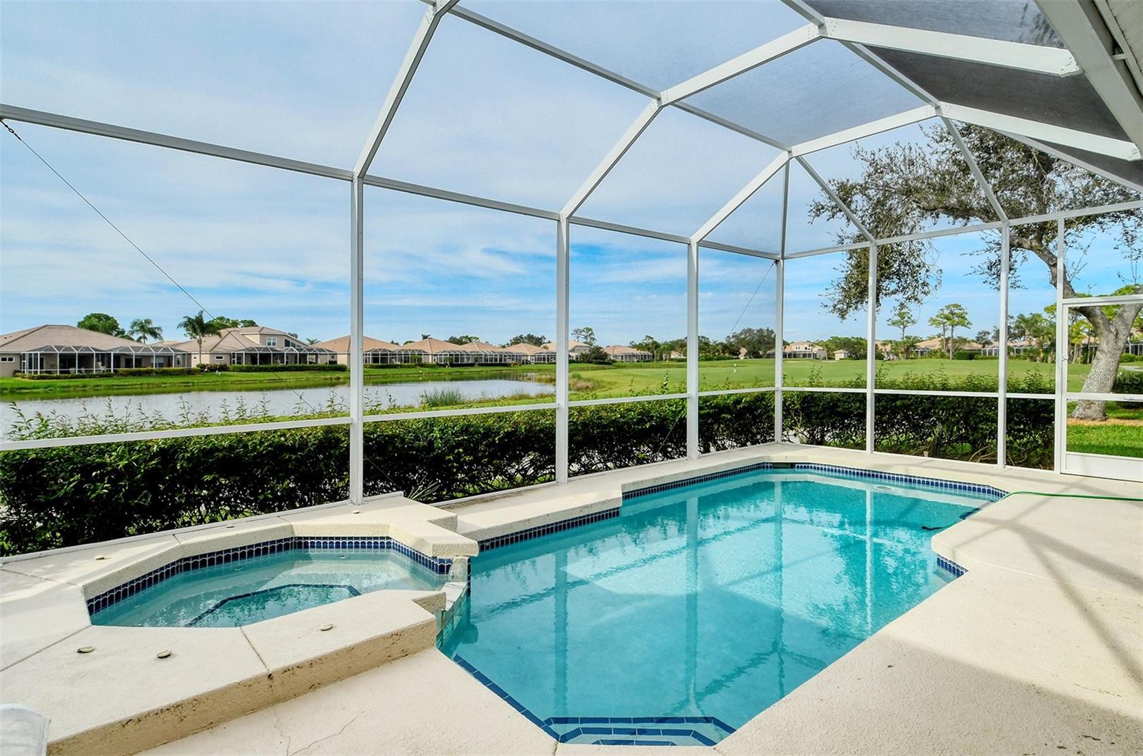 9492  FOREST HILLS CIR, SARASOTA, FL, 34238