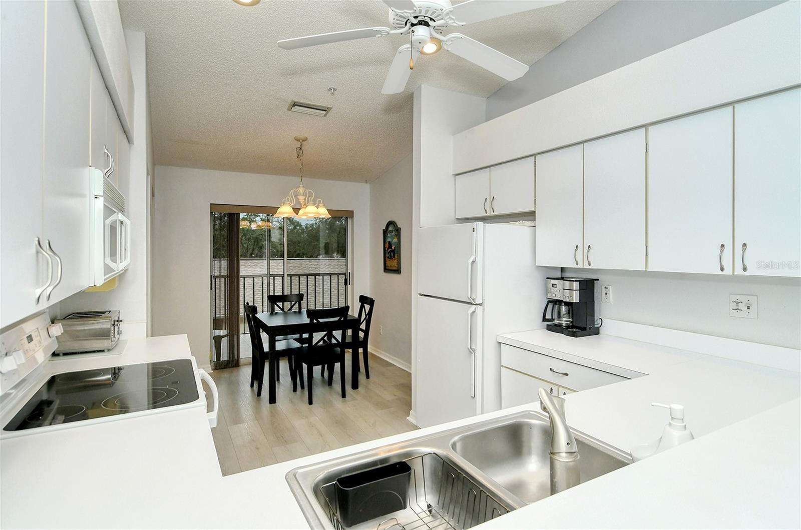 8921  VERANDA WAY  #322, SARASOTA, FL, 34238