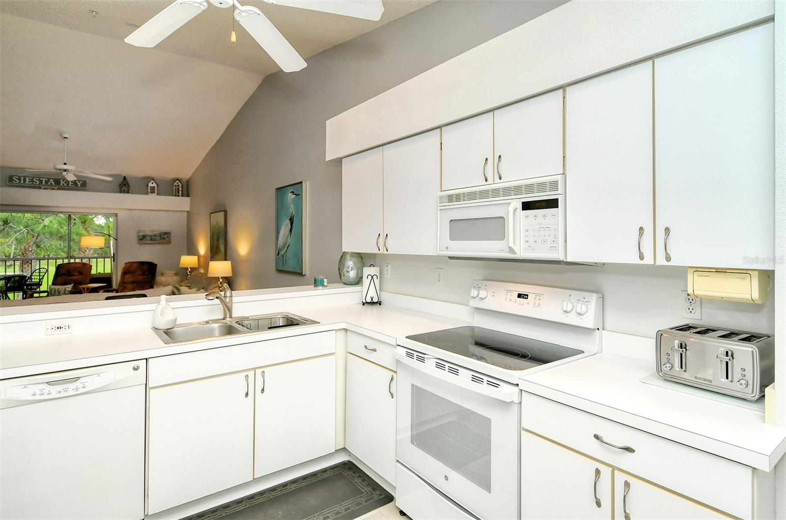 8921  VERANDA WAY  #322, SARASOTA, FL, 34238