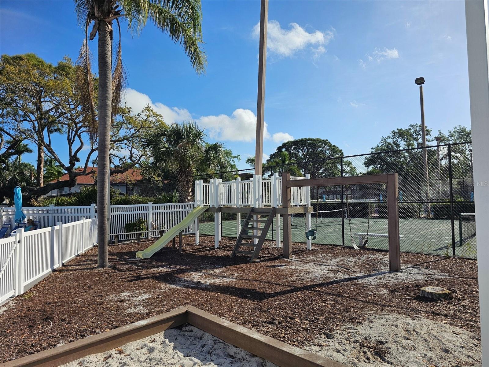 4655 W 46TH STREET CT  #103, BRADENTON, FL, 34210