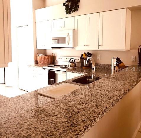 9480  HIGH GATE DR  #2125, SARASOTA, FL, 34238