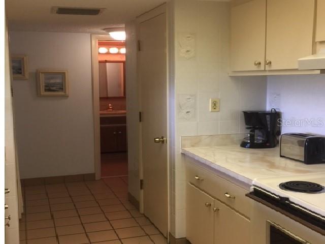 450 S GULFVIEW BLVD #208, CLEARWATER BEACH, FL, 33767