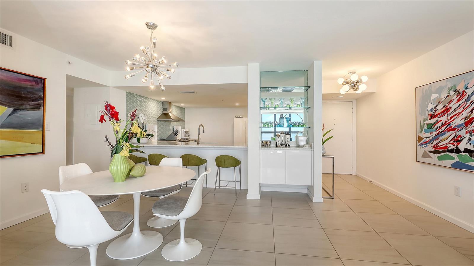 11 SUNSET DR #501, SARASOTA, FL, 34236