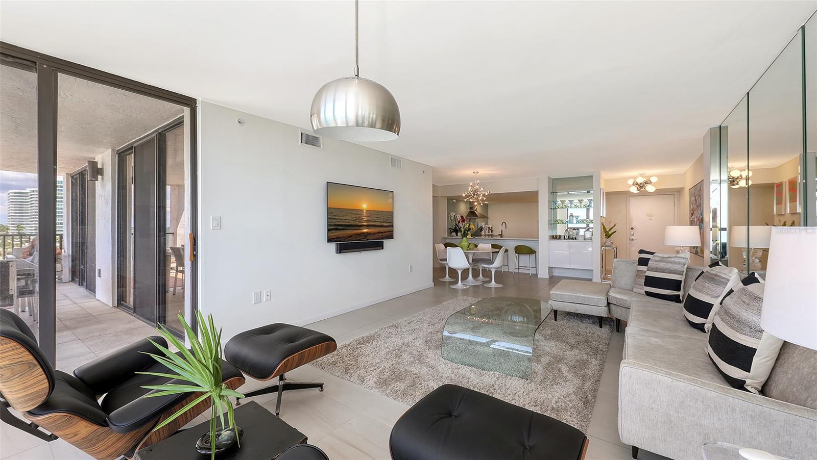 11 SUNSET DR #501, SARASOTA, FL, 34236
