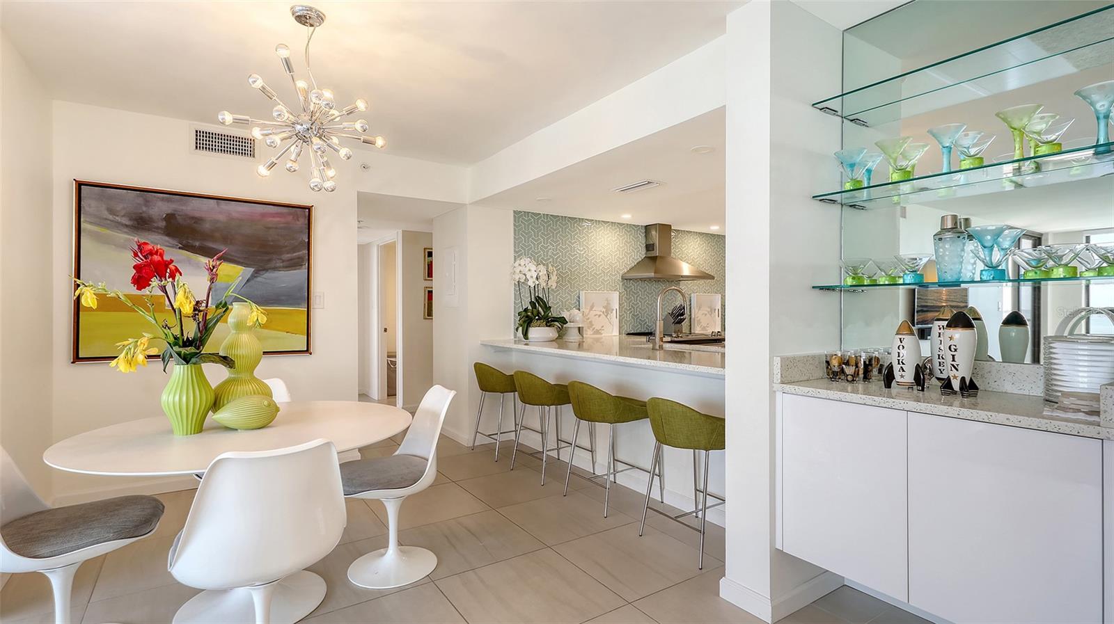 11 SUNSET DR #501, SARASOTA, FL, 34236
