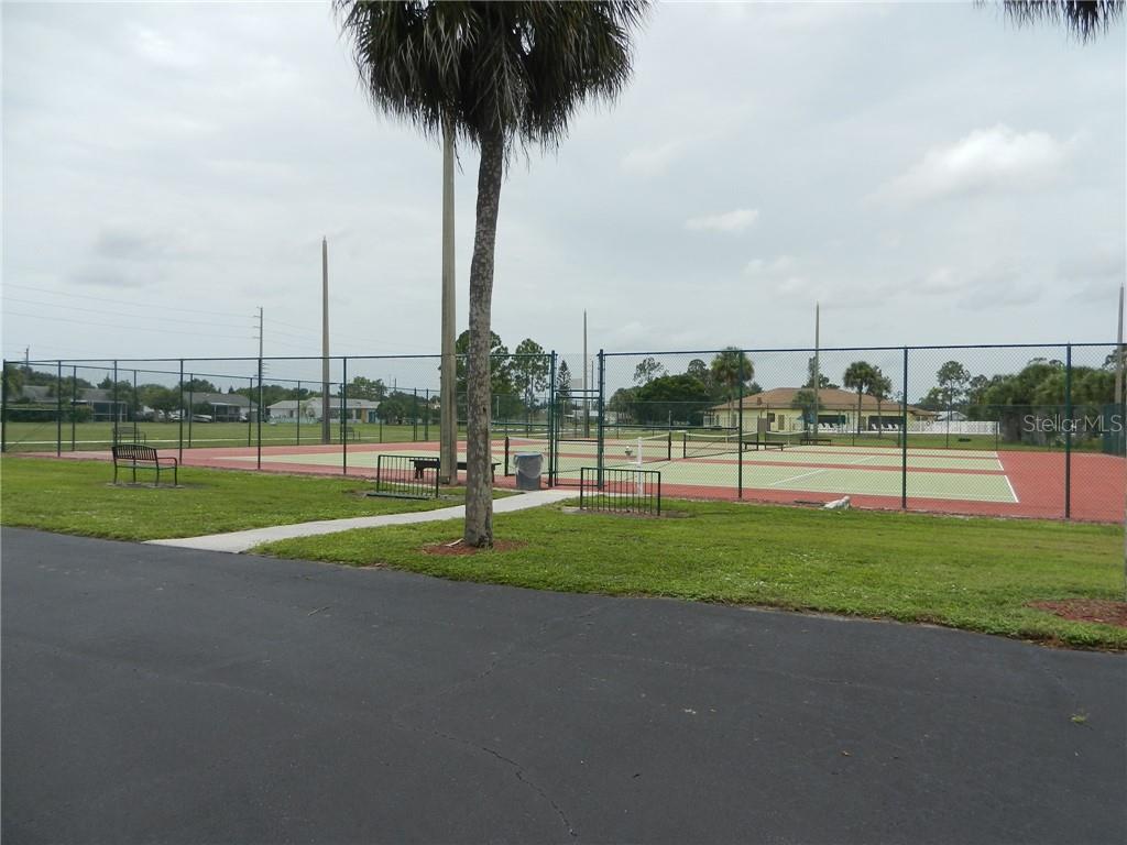 6204 CORALBERRY TER, PORT CHARLOTTE, FL, 33981