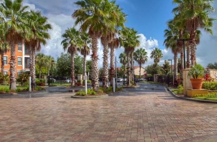 8325 38TH STREET CIR E #102, SARASOTA, FL, 34243