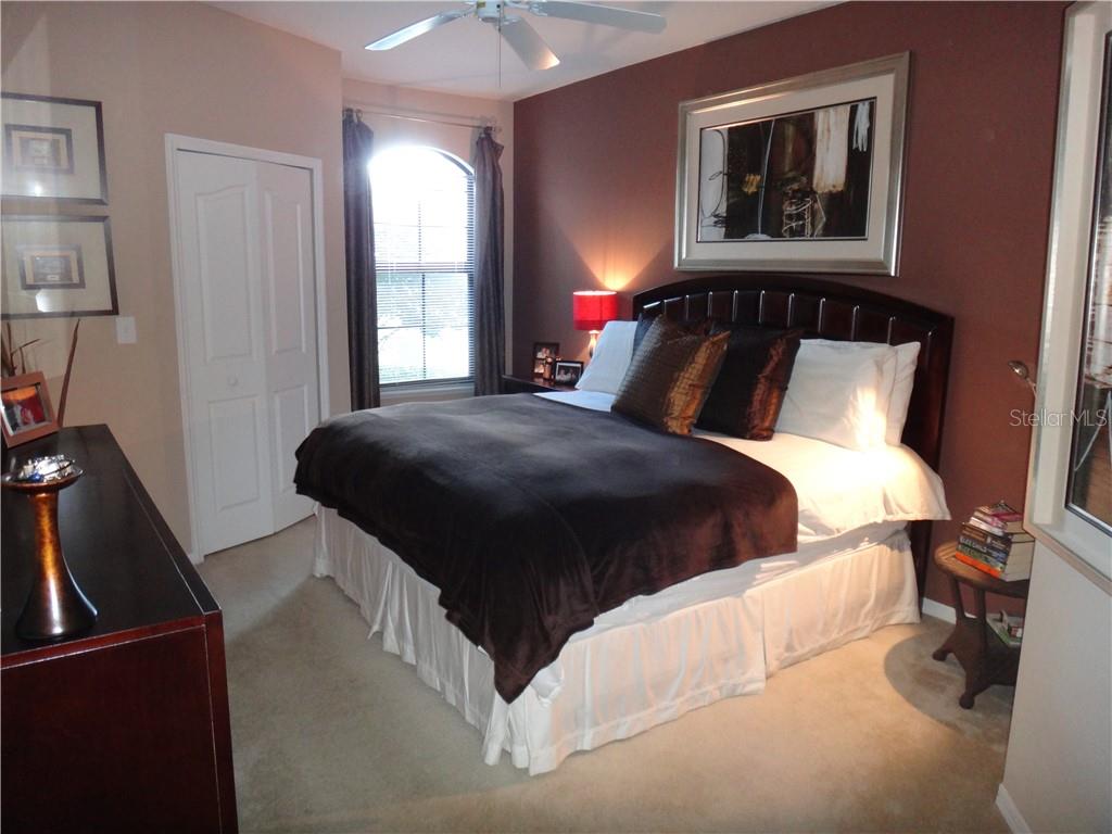 8325 38TH STREET CIR E #102, SARASOTA, FL, 34243