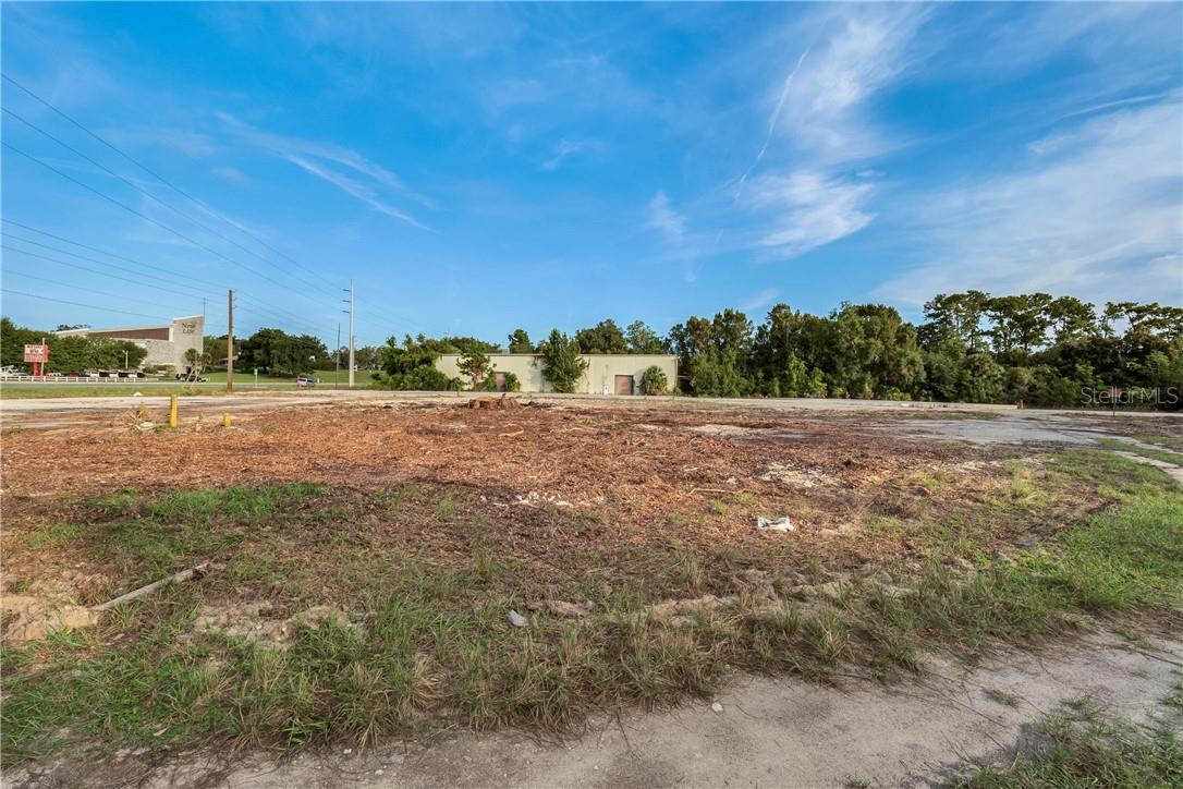 3131 US HIGHWAY 441/27, FRUITLAND PARK, FL, 34731