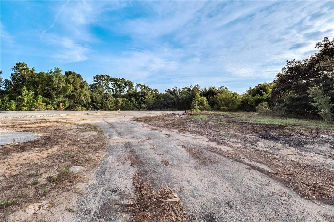3131 US HIGHWAY 441/27, FRUITLAND PARK, FL, 34731