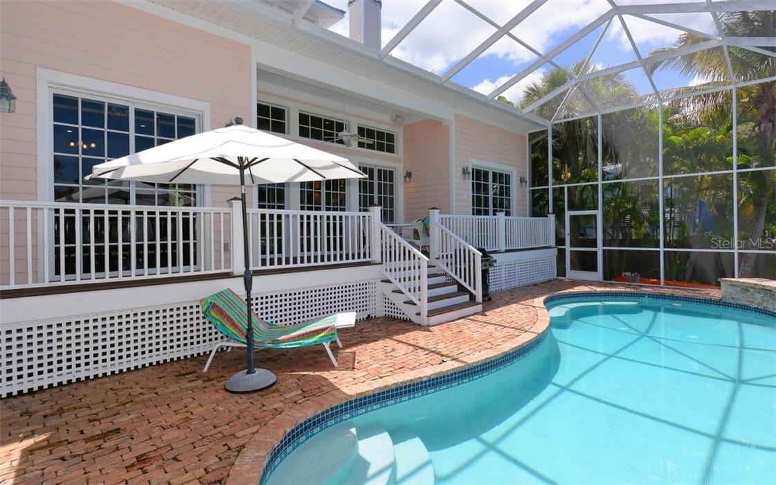 5024 COMMONWEALTH DR, SARASOTA, FL, 34242