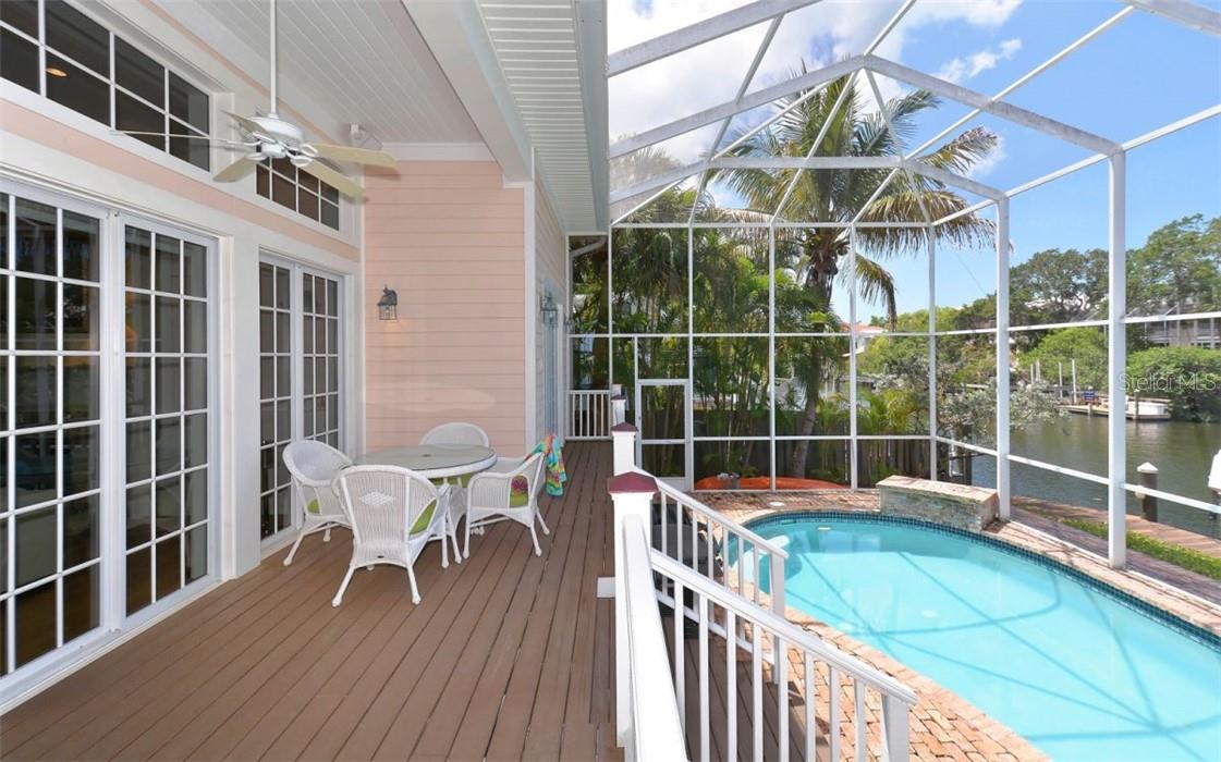 5024 COMMONWEALTH DR, SARASOTA, FL, 34242