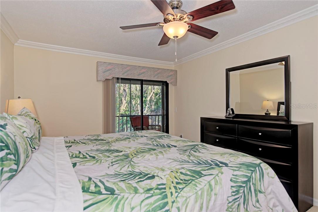 1677 BROOKHOUSE CIRCLE #BR223, SARASOTA, FL, 34231