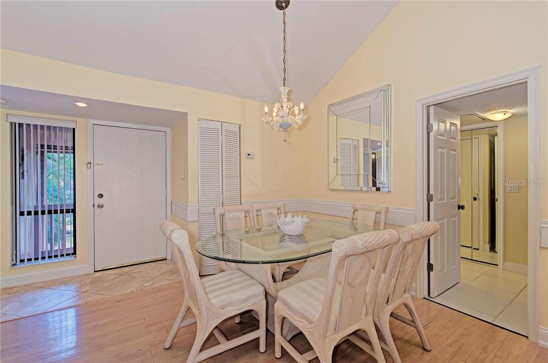 1677 BROOKHOUSE CIRCLE #BR223, SARASOTA, FL, 34231