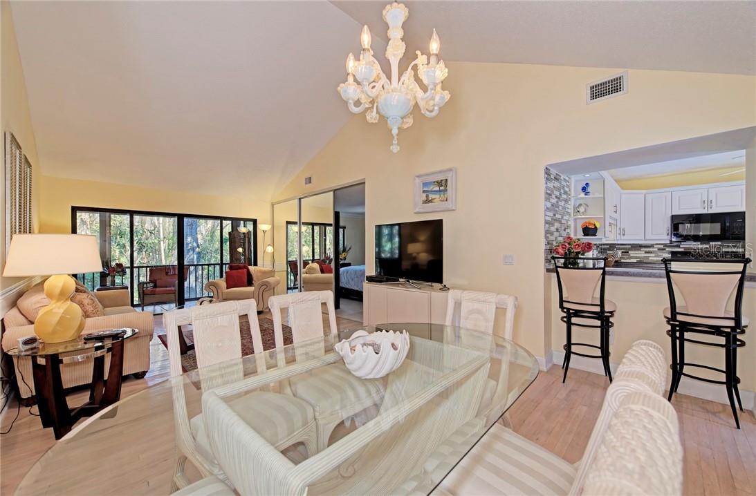 1677 BROOKHOUSE CIRCLE #BR223, SARASOTA, FL, 34231