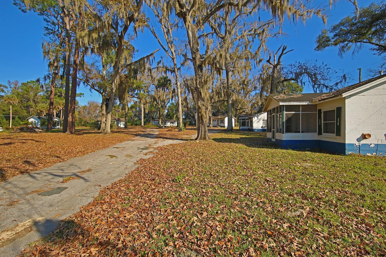 18585 N HIGHWAY 441, REDDICK, FL, 32686