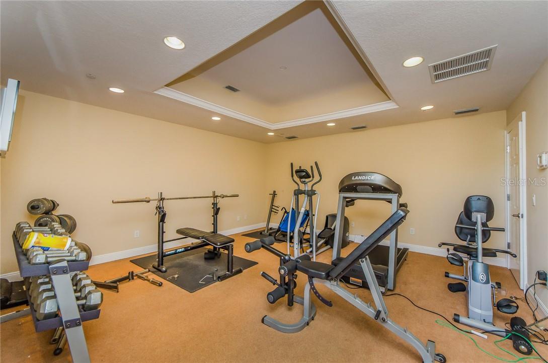 15 SOMERSET ST #402, CLEARWATER BEACH, FL, 33767