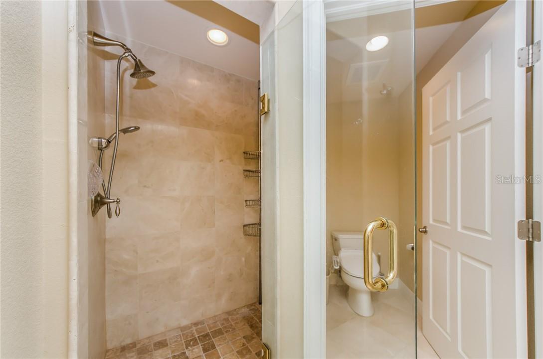 15 SOMERSET ST #402, CLEARWATER BEACH, FL, 33767