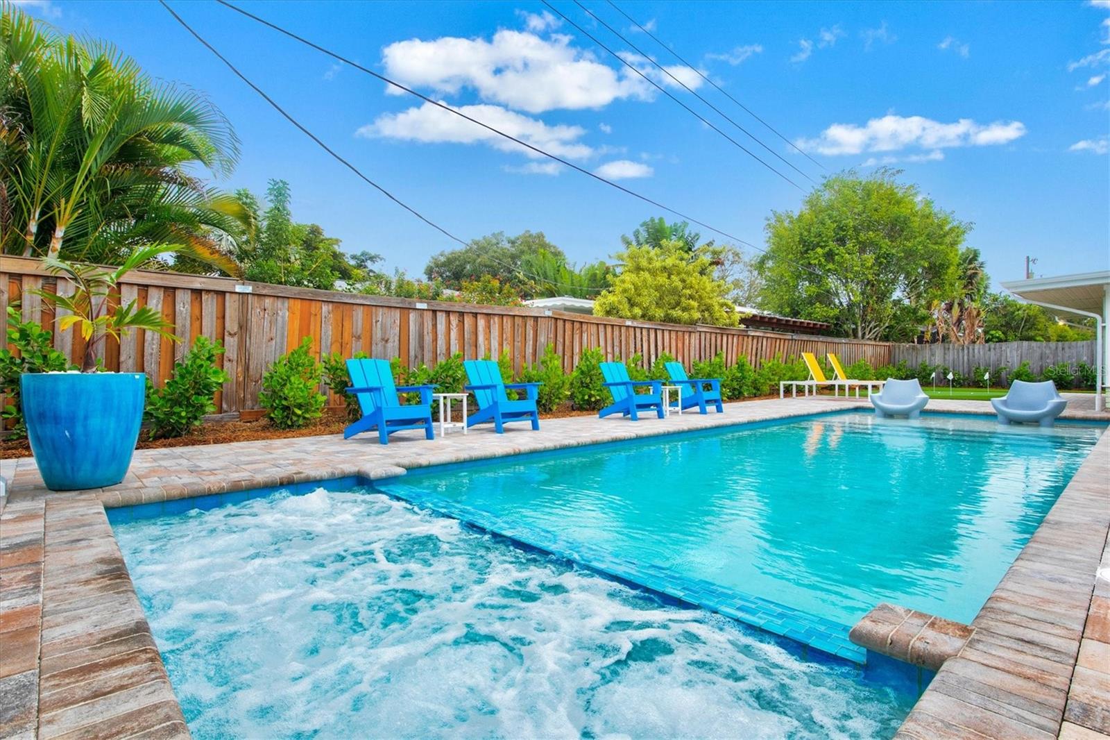 2473 DAVIS BLVD, SARASOTA, FL, 34237