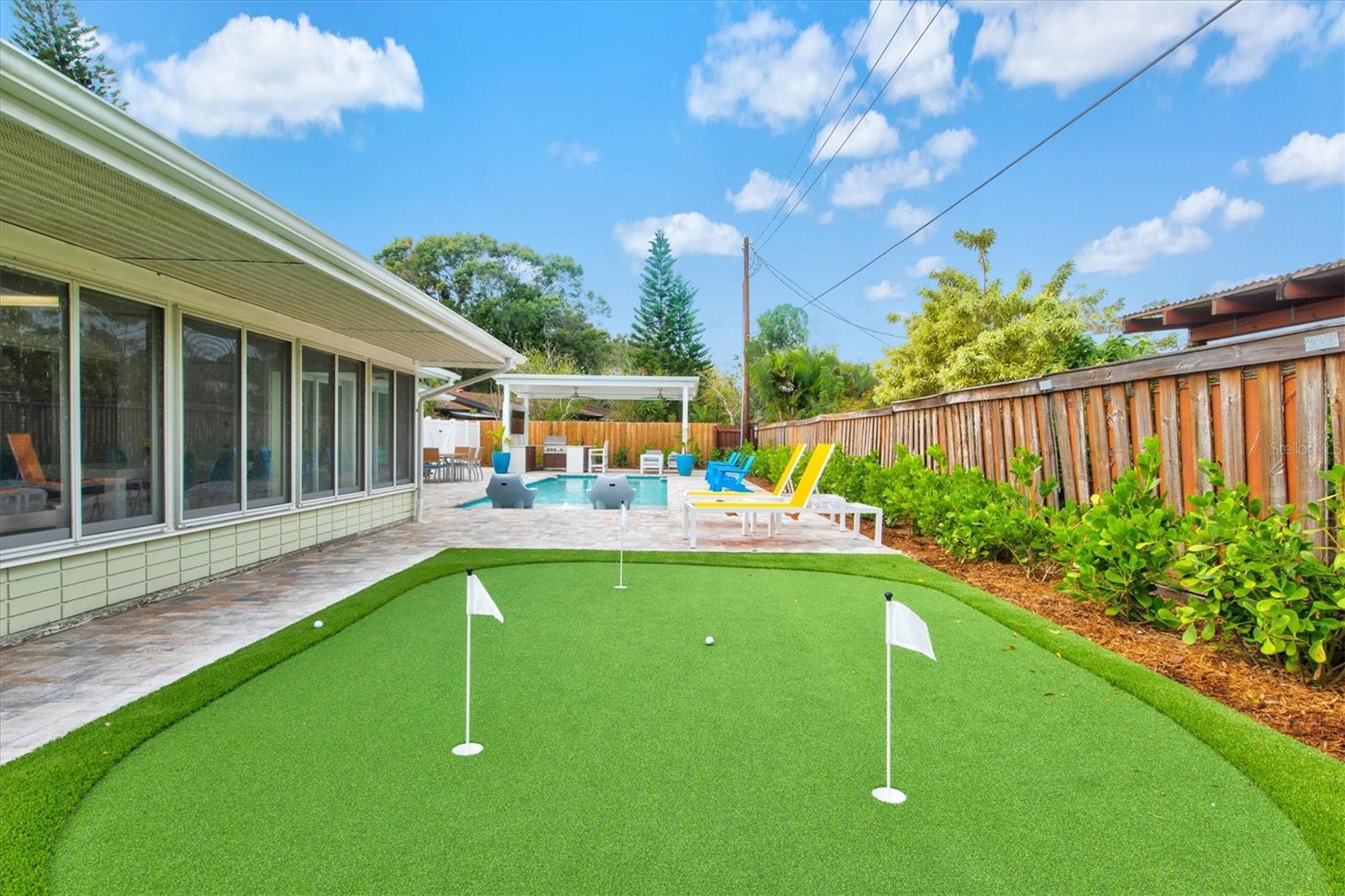 2473 DAVIS BLVD, SARASOTA, FL, 34237