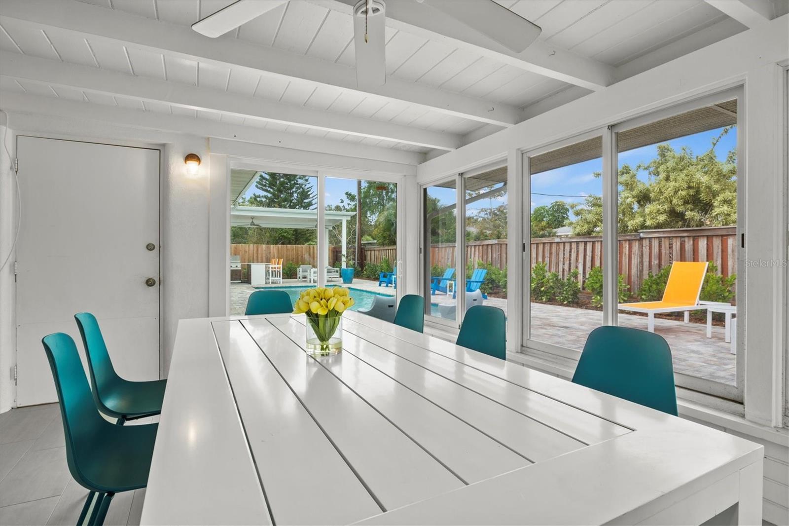 2473 DAVIS BLVD, SARASOTA, FL, 34237