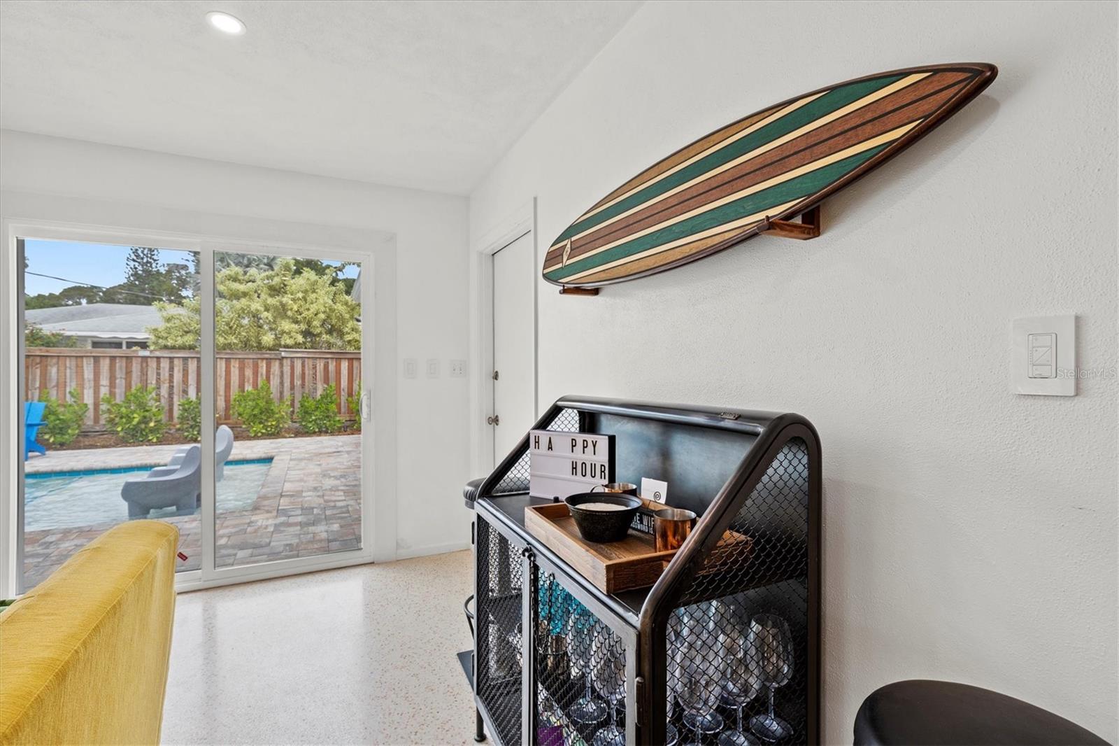 2473 DAVIS BLVD, SARASOTA, FL, 34237