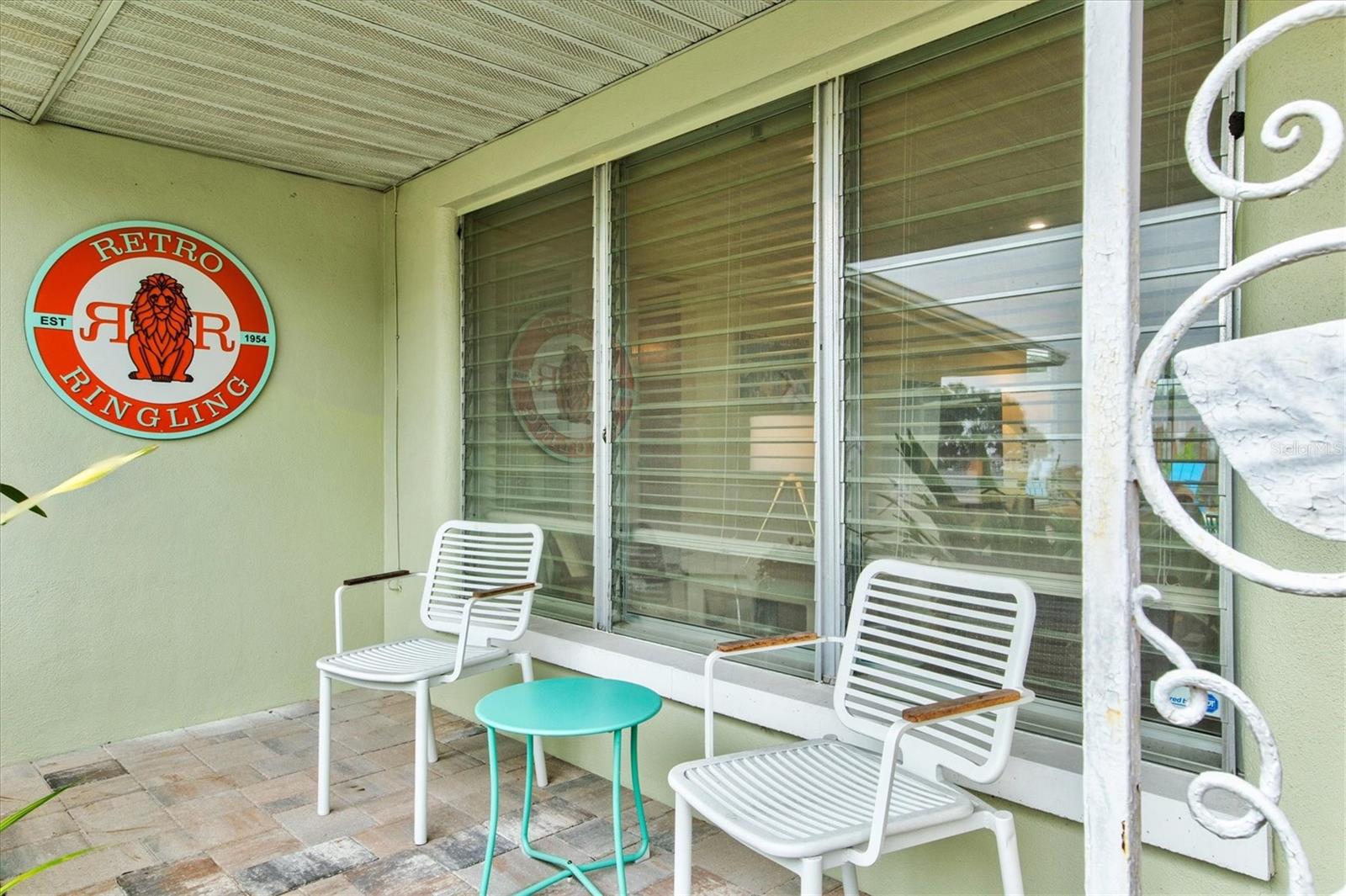 2473 DAVIS BLVD, SARASOTA, FL, 34237