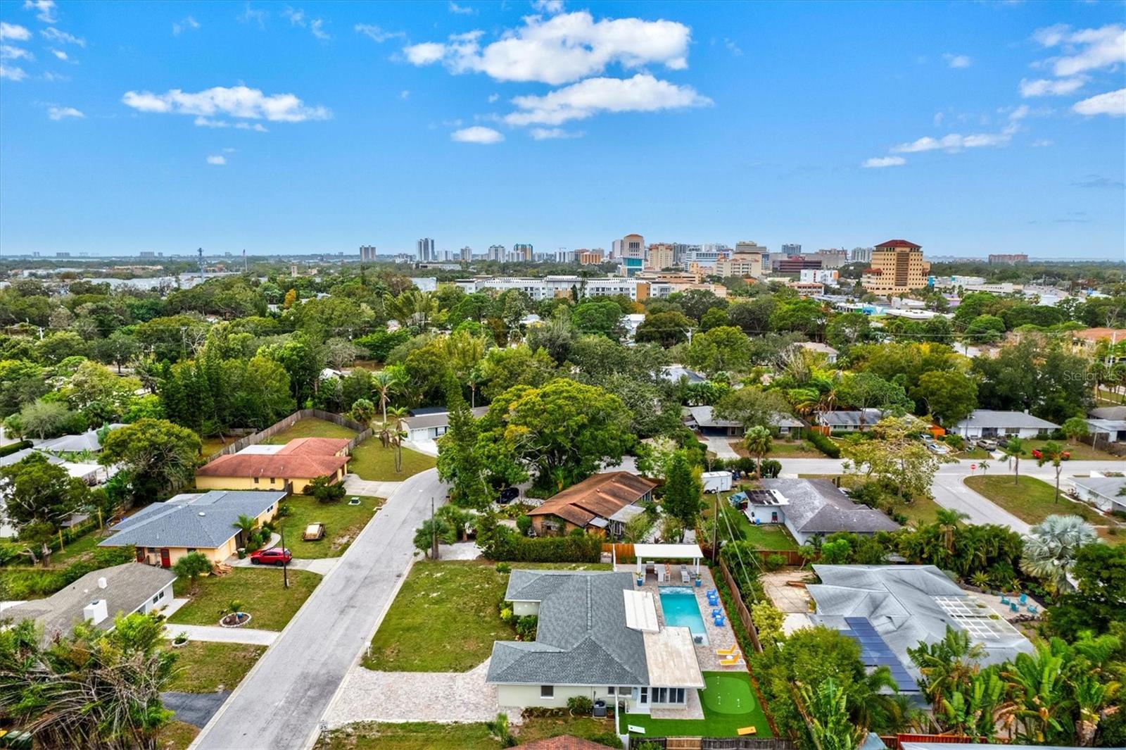 2473 DAVIS BLVD, SARASOTA, FL, 34237