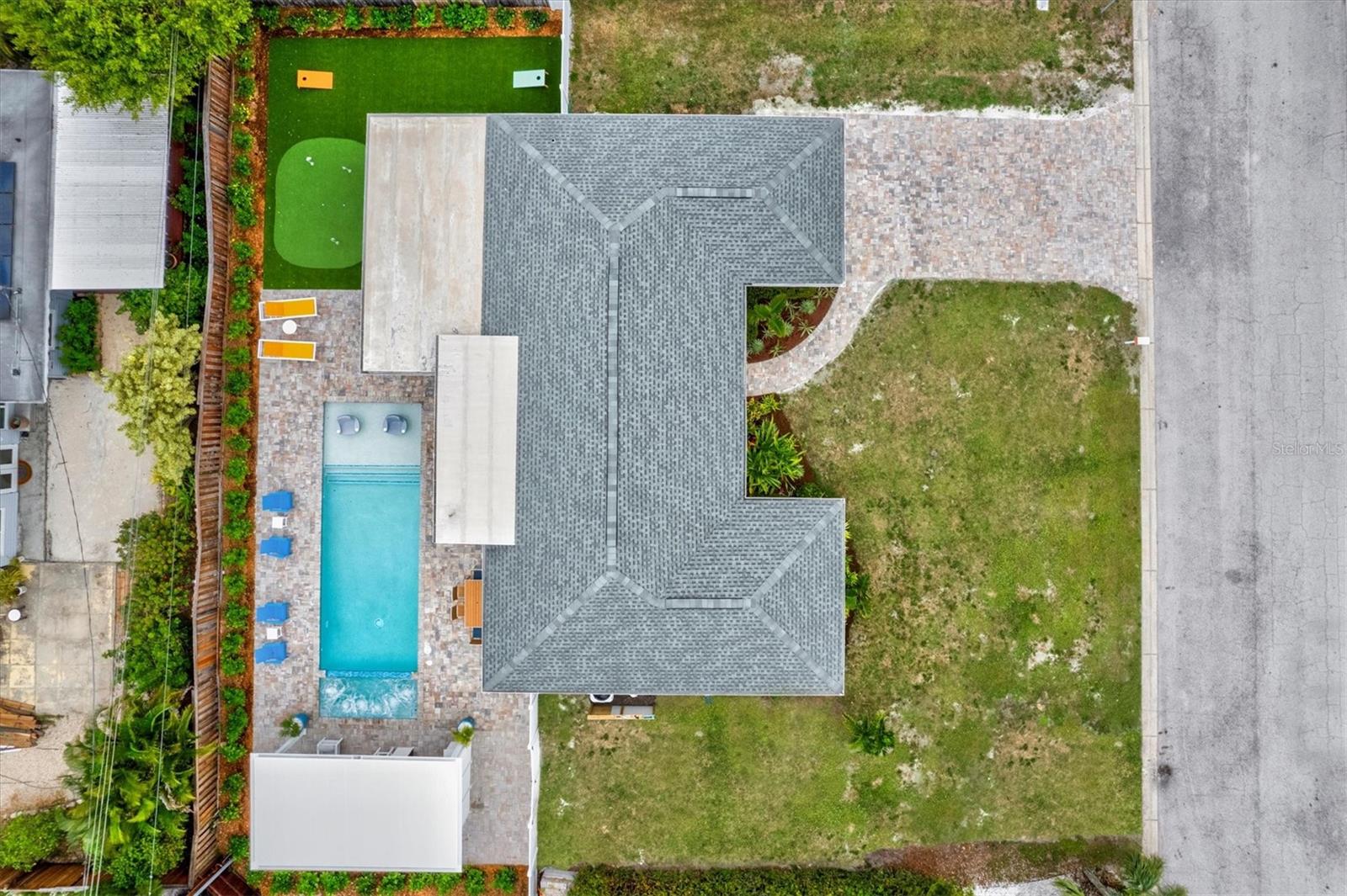 2473 DAVIS BLVD, SARASOTA, FL, 34237