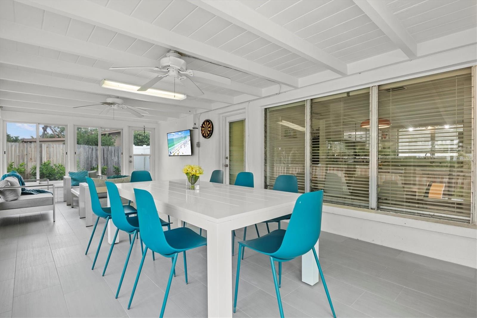 2473 DAVIS BLVD, SARASOTA, FL, 34237