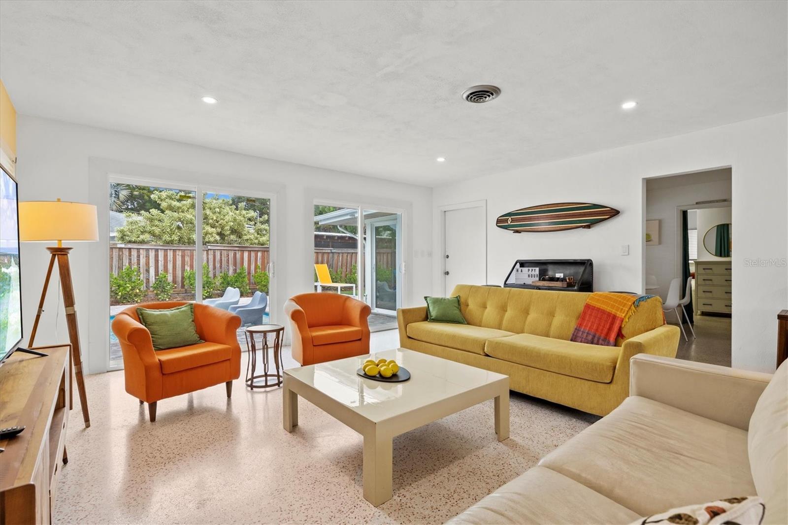 2473 DAVIS BLVD, SARASOTA, FL, 34237
