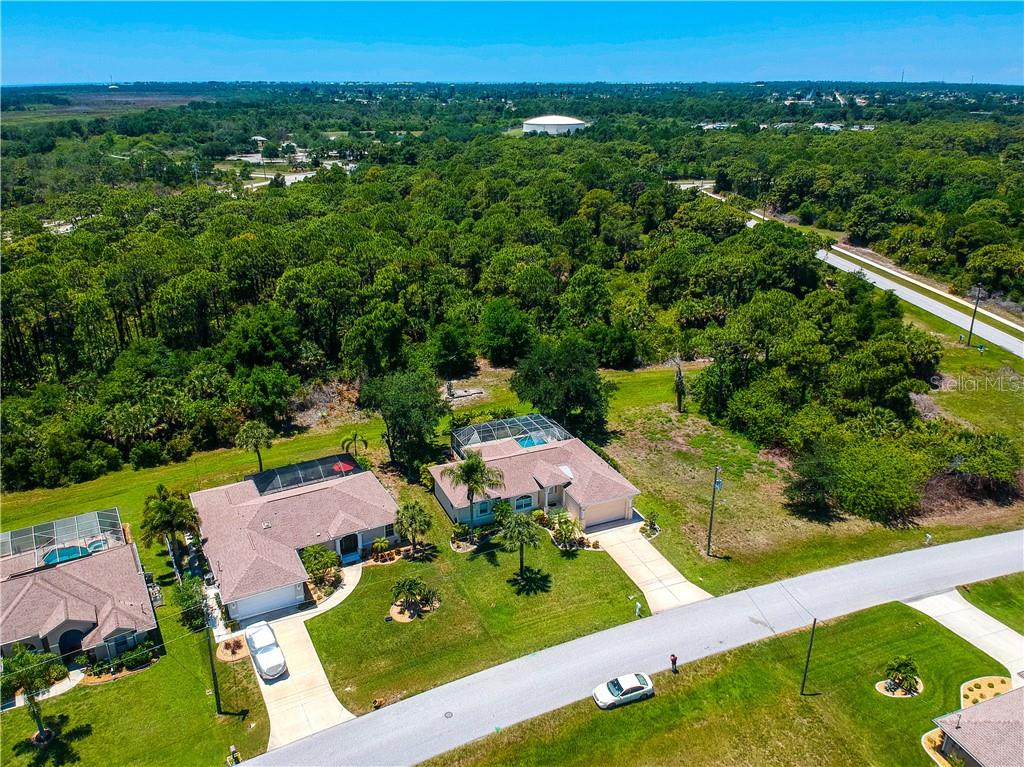 155 LONG MEADOW LN, ROTONDA WEST, FL, 33947
