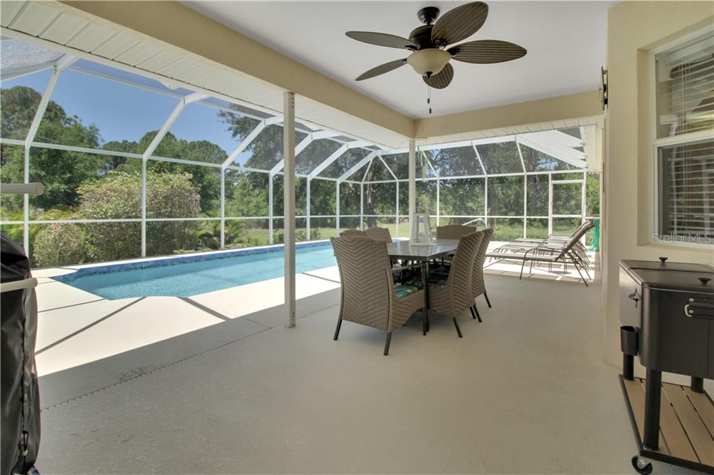 155 LONG MEADOW LN, ROTONDA WEST, FL, 33947