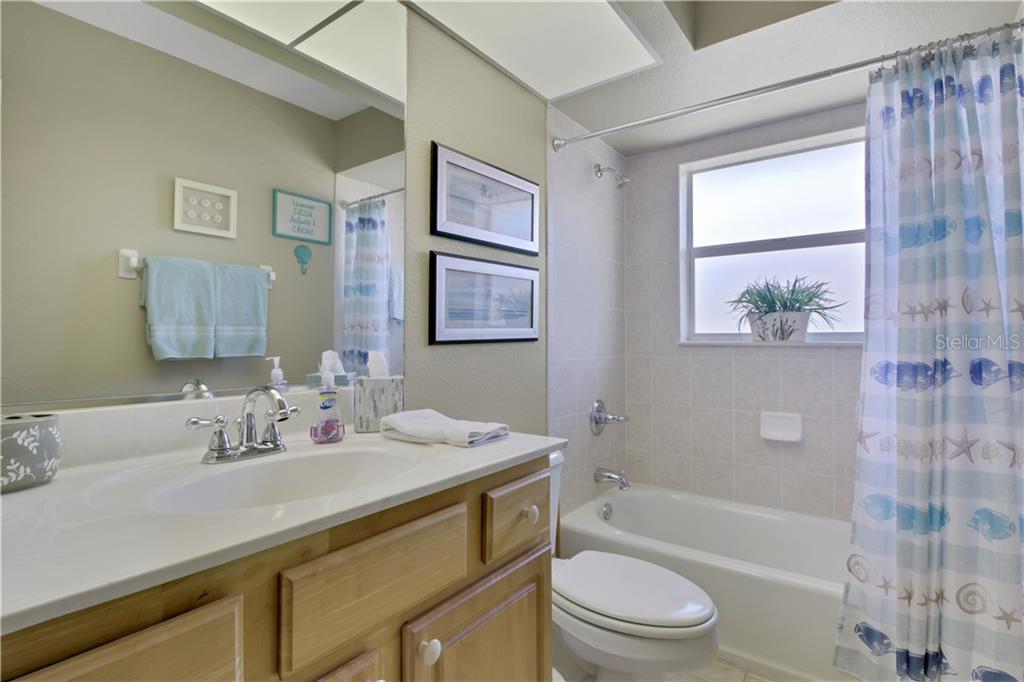 155 LONG MEADOW LN, ROTONDA WEST, FL, 33947
