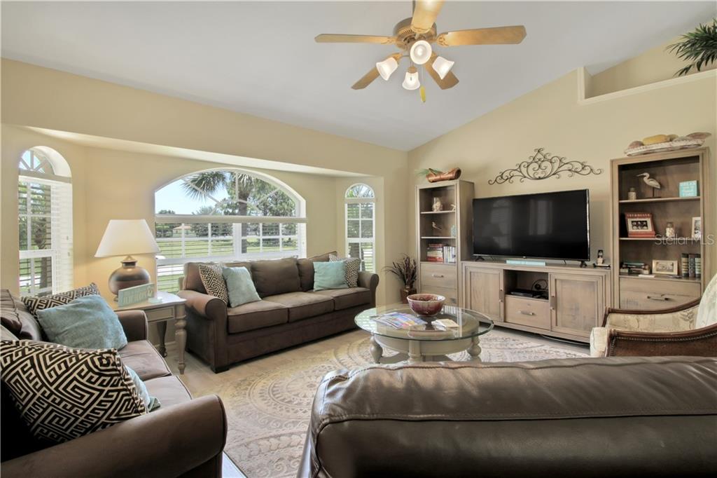 155 LONG MEADOW LN, ROTONDA WEST, FL, 33947