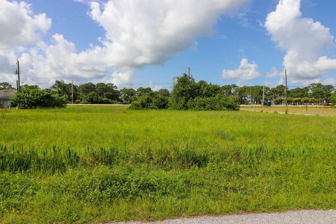 12000 TAMIAMI LOTS 15 & 16 TRL S, NORTH PORT, FL, 34287