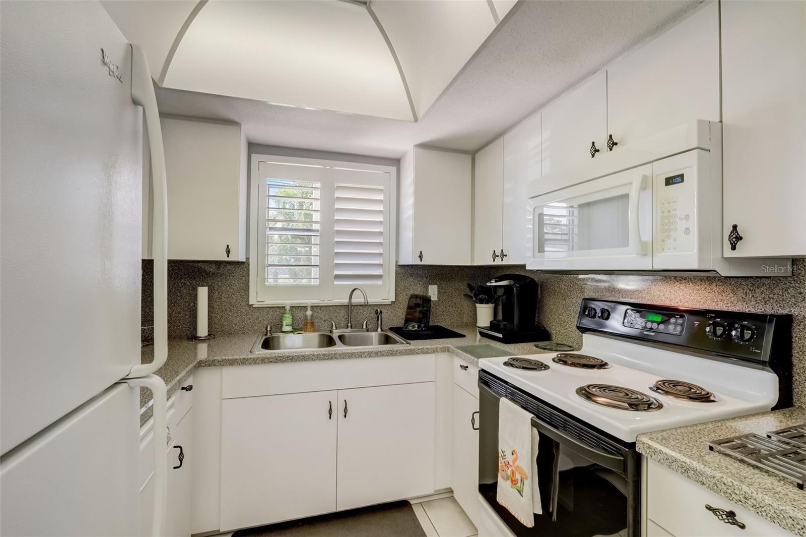 1730 MANASOTA BEACH RD #115, ENGLEWOOD, FL, 34223