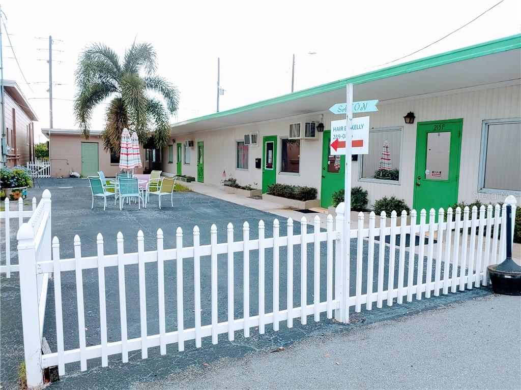 215 N SCENIC HWY, FROSTPROOF, FL, 33843