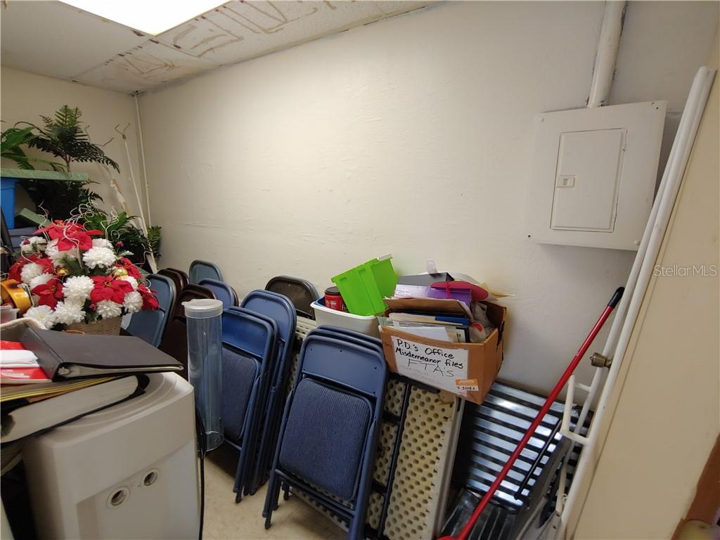215 N SCENIC HWY, FROSTPROOF, FL, 33843