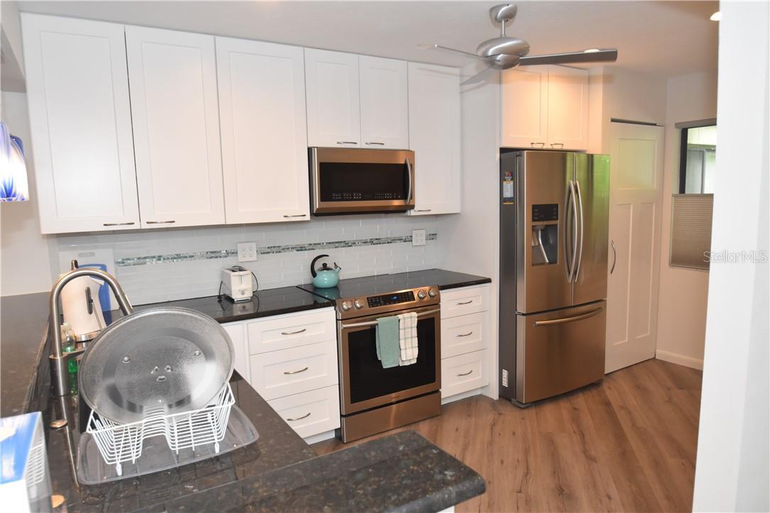 1508 PELICAN COVE RD #GR232, SARASOTA, FL, 34231