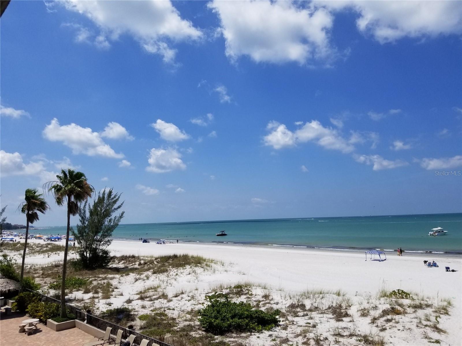 13650 GULF BLVD #304, MADEIRA BEACH, FL, 33708
