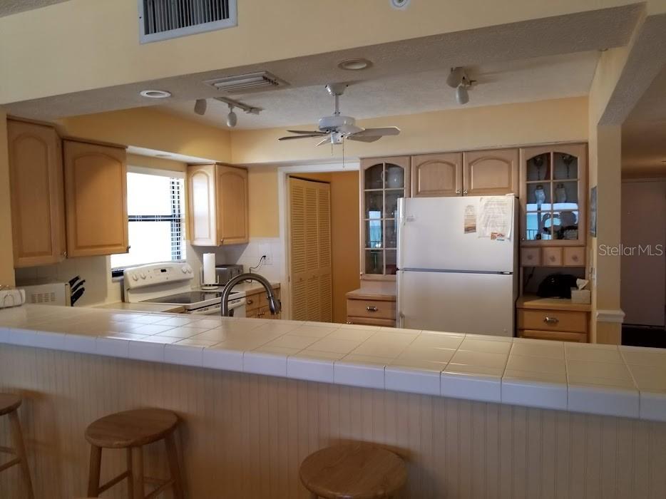 13650 GULF BLVD #304, MADEIRA BEACH, FL, 33708