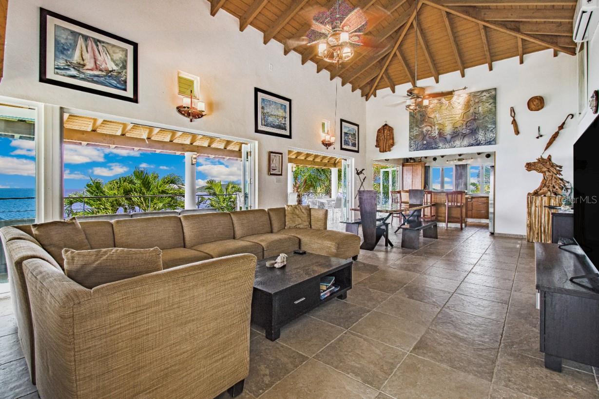 PR9092416 Property Photo